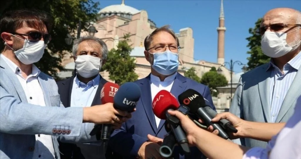 Son dakika… Ayasofya Camii’ne atanan imam ve müezzinler belli oldu
