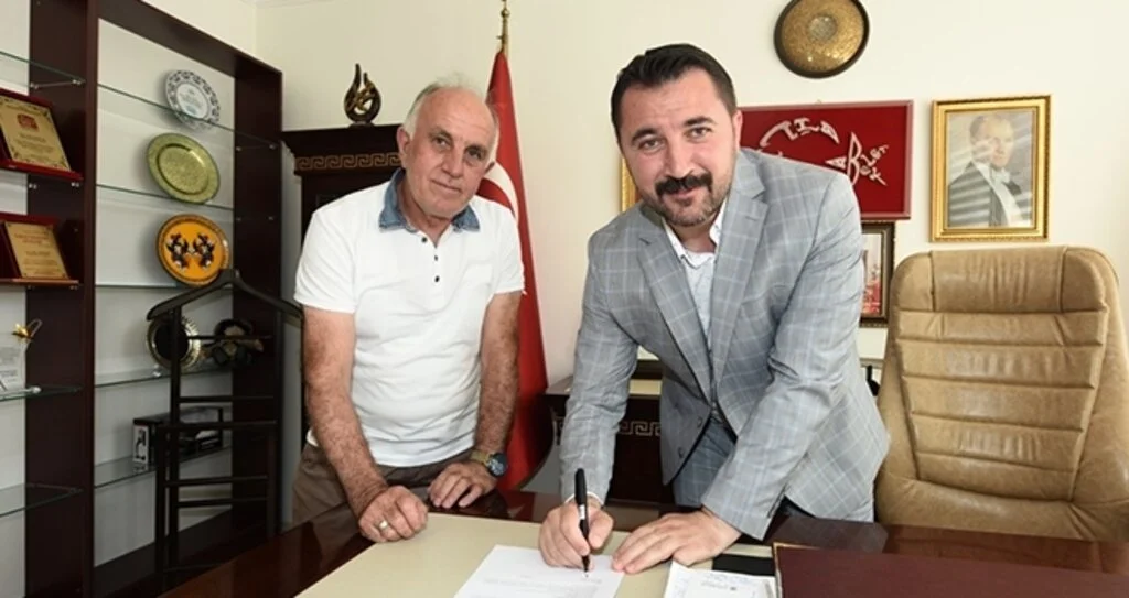 Tokat Turhal'da Yapılacak Havuz Projesi İmzalandı
