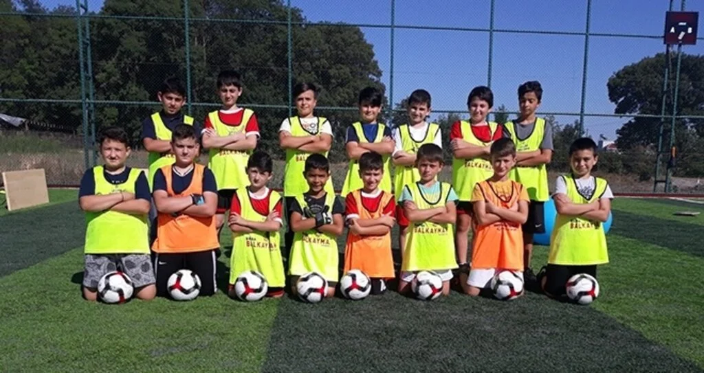 23 Nisan Akademi'de Çalışmalar Sürüyor