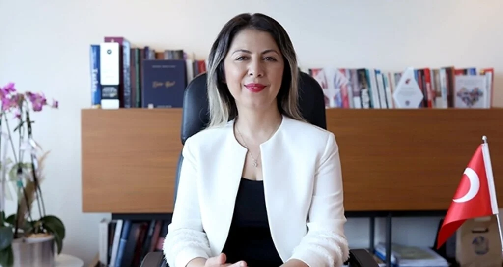 Bahçeşehir Koleji 17 Ağustos'ta Online Takviye Telafi Eğitimine Hazır