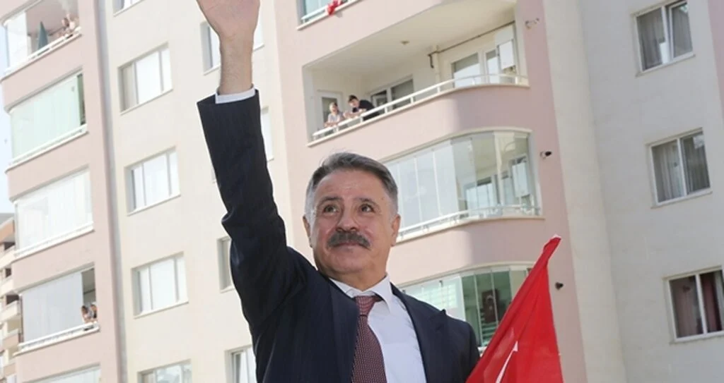 Başkan Deveci: Bağımsızlık ve onurumuzu  Büyük Zafer’e borçluyuz