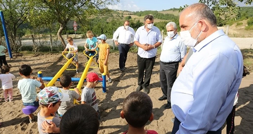 Başkan Sandıkçı çocuklara verdiği sözü tutuyor