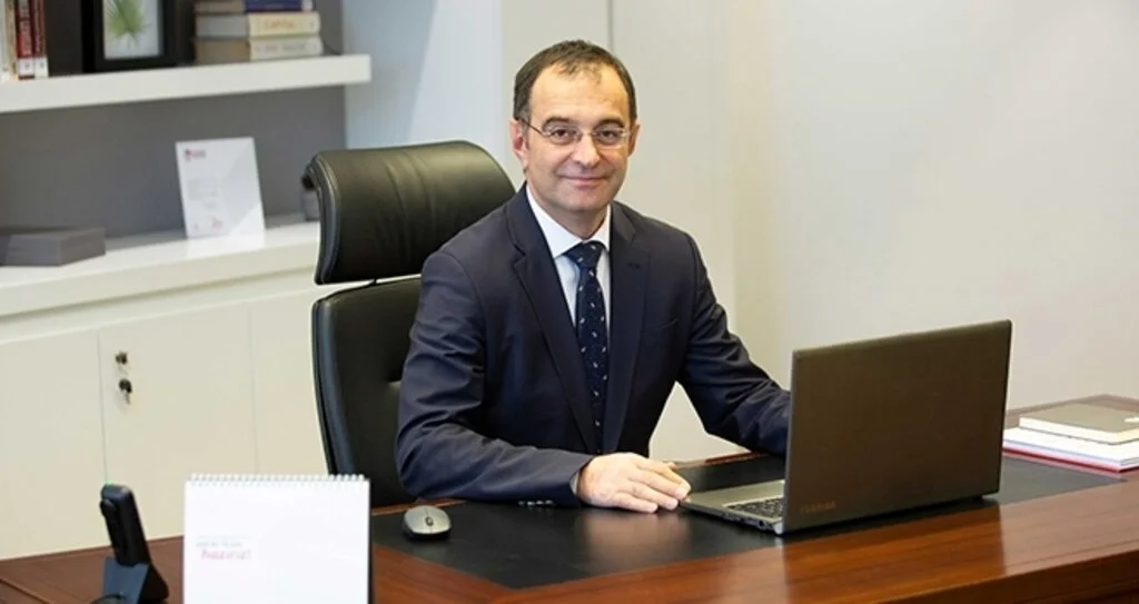 Kadınlar Koronavirüsten Daha Fazla Etkilendi