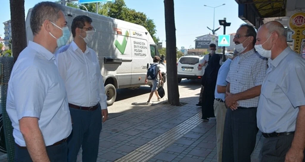 'Maskeni tak, sosyal mesafeyi uygula' denetimi