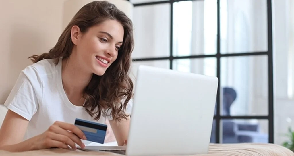Pandemi, Kadınların Online Alışveriş Alışkanlıklarını Değiştirdi