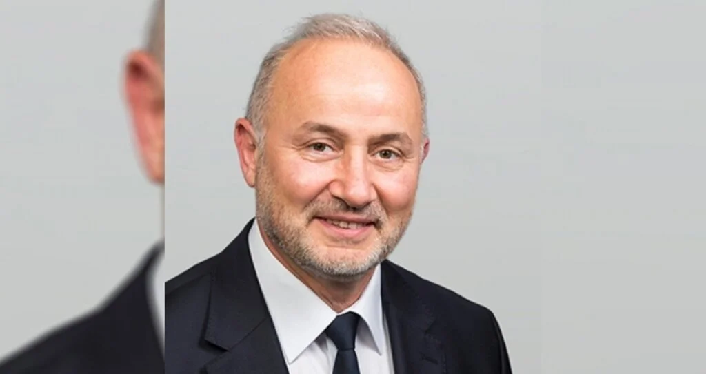 Prof.Dr. Yavuz Ünal Kimdir?