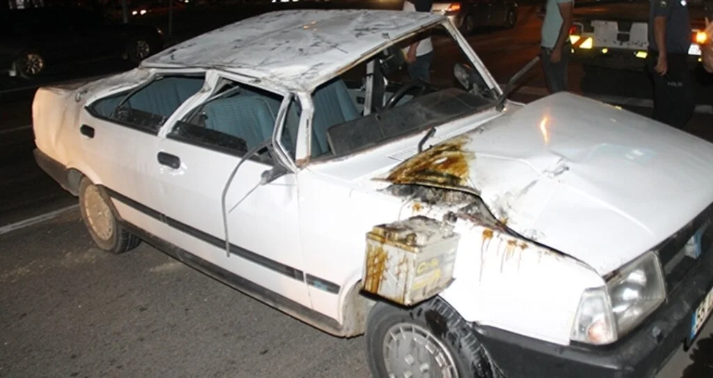Samsun'da otomobil devrildi: 4 yaralı
