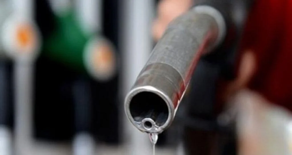 Son dakika: Benzine zam geldi
