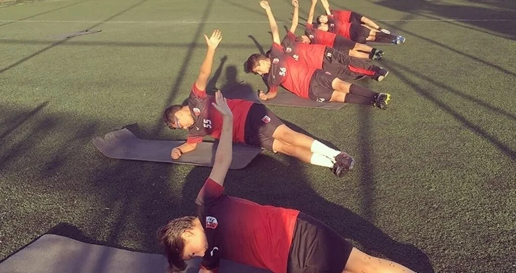Sporcular Sahaya İniyor