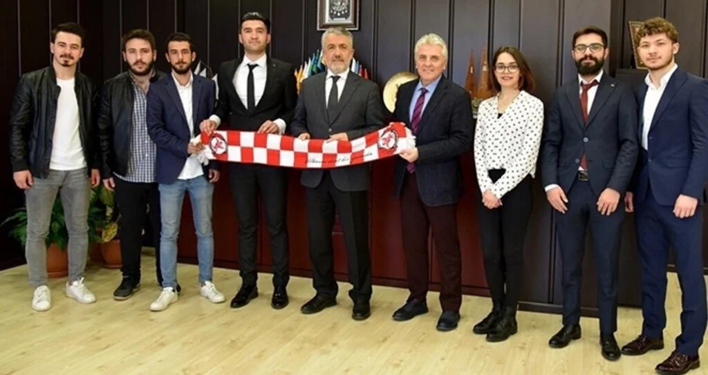 Üni-Sam'dan Prof. Dr. Sait Bilgiç'e veda