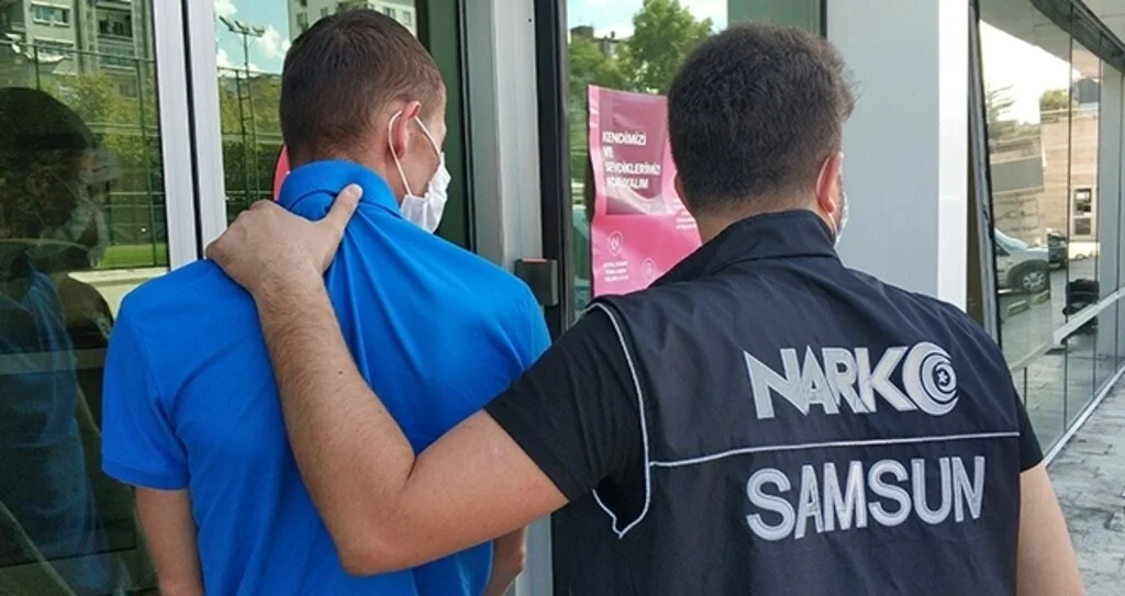 Uyuşturucuyla yakalanan genç tutuklandı