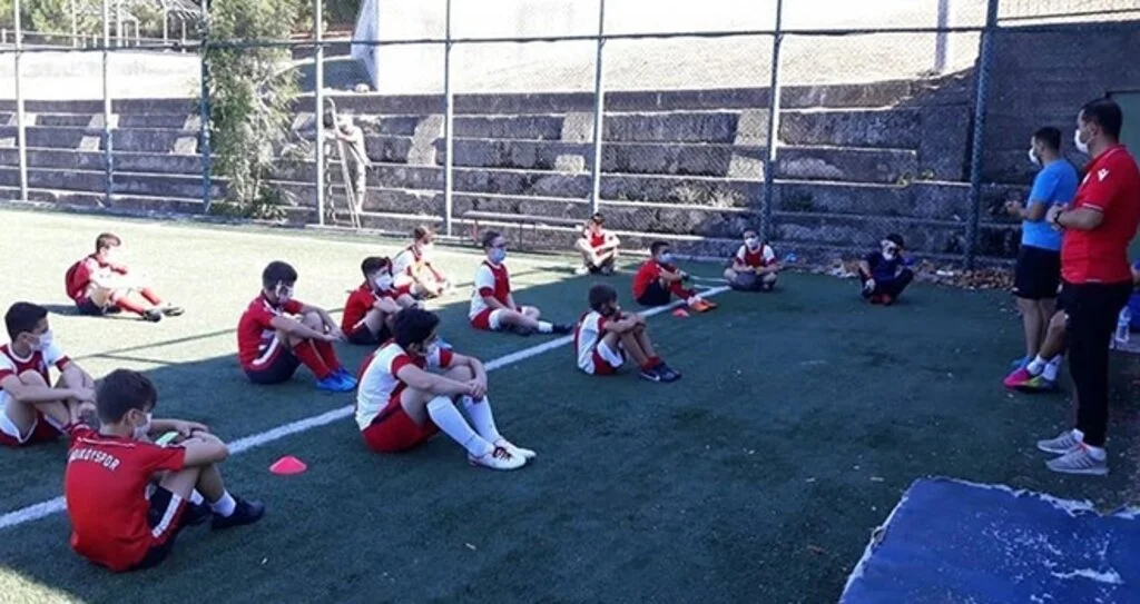 Yasaklar Kalktı Tesisler Şenlendi
