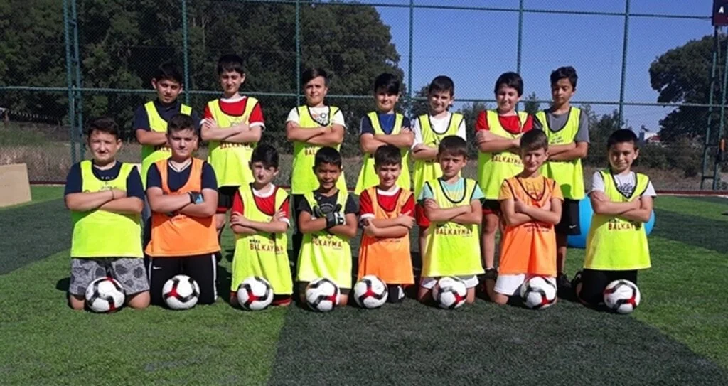 23 Nisan Akademi'de Şenlik Var