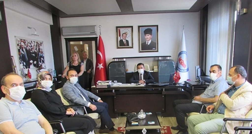  AK Parti Kavak ilçe teşkilatından Kaymakam Saygılı'ya ziyaret