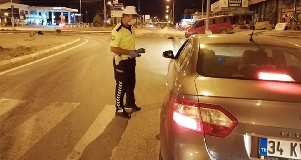 Alaçam'da korana denetimleri