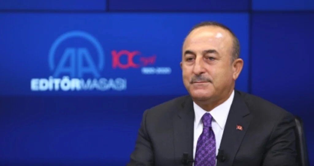 Bakan Çavuşoğlu: Azerbaycan sorunu sahada çözmek istiyorsa biz yanında olacağız