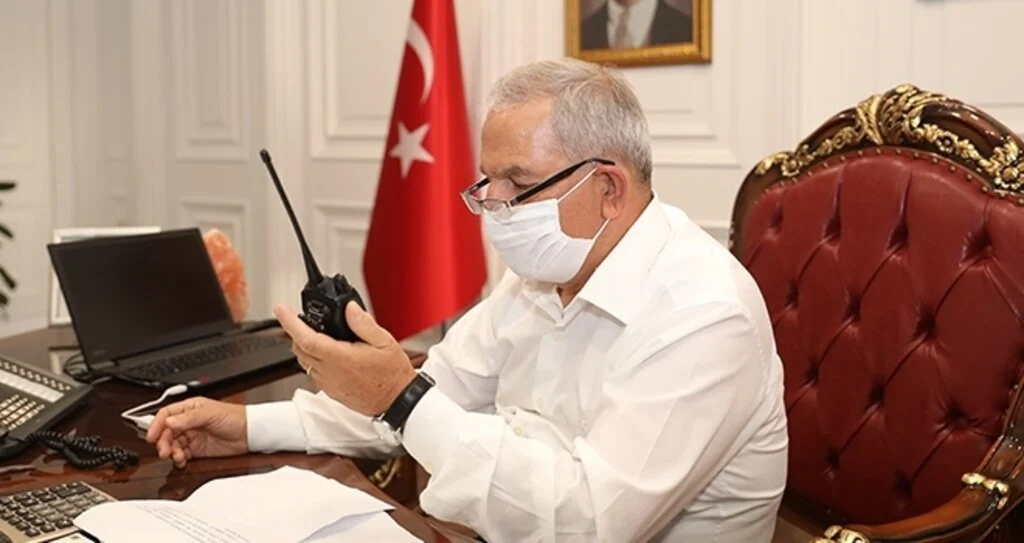 Başkan Demirtaş’tan zabıtaları sevindiren hareket