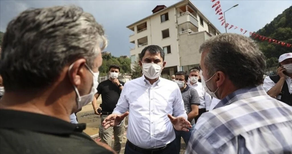 Çevre ve Şehircilik Bakanı Kurum: En geç 1 yıl içerisinde yeni Dereli'yi inşa etmiş olacağız