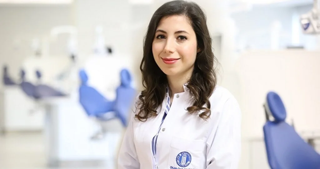 Diş Taşı Nedir? Neden Oluşur?