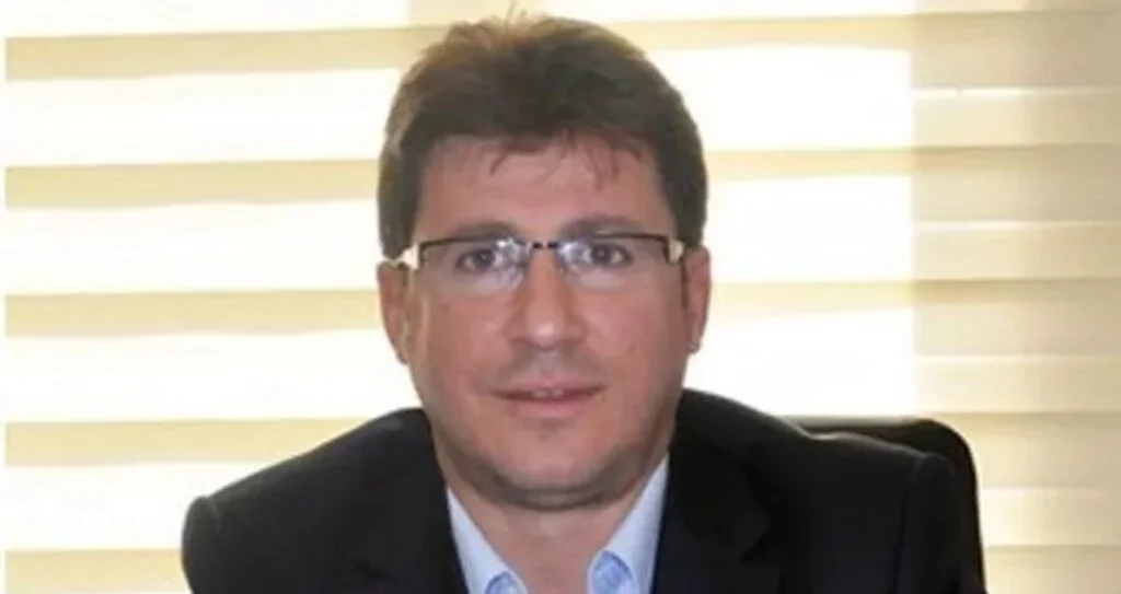 Gelecek Partisi Kurucular Kurulu üyesi Hakan Kobal istifa etti