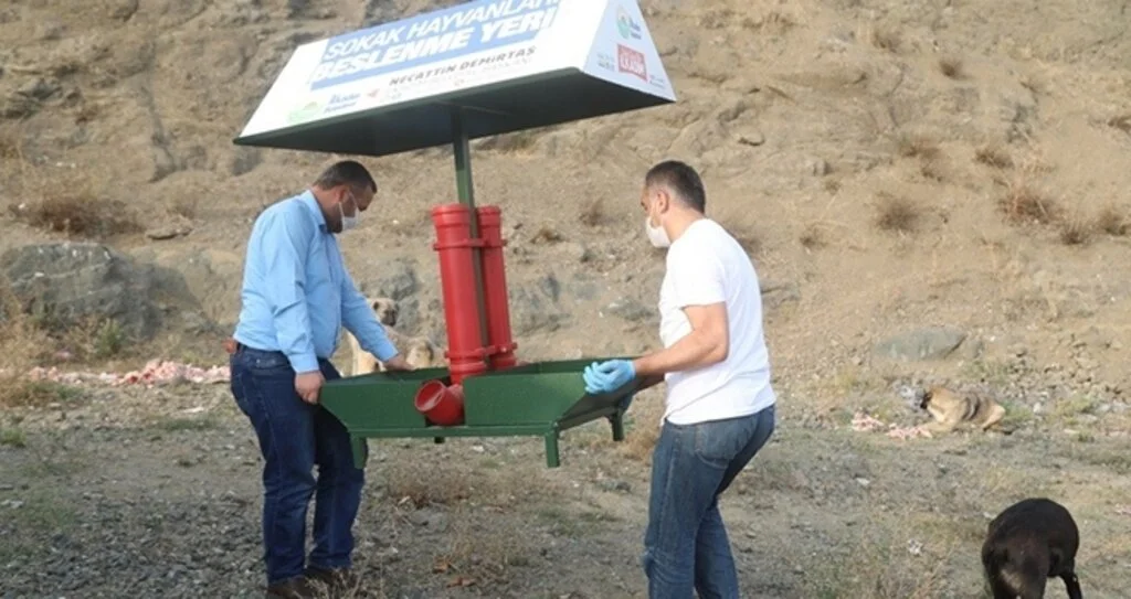 İlkadım can dostları unutmuyor