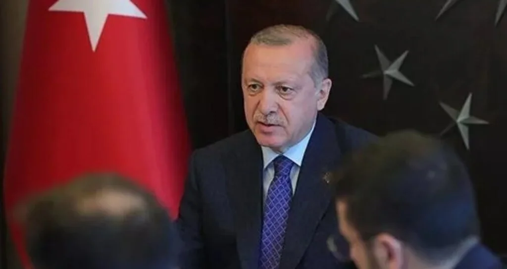 Koronavirüse karşı yeni kısıtlama kararları alınacak mı? Cumhurbaşkanlığı Kabinesi toplandı