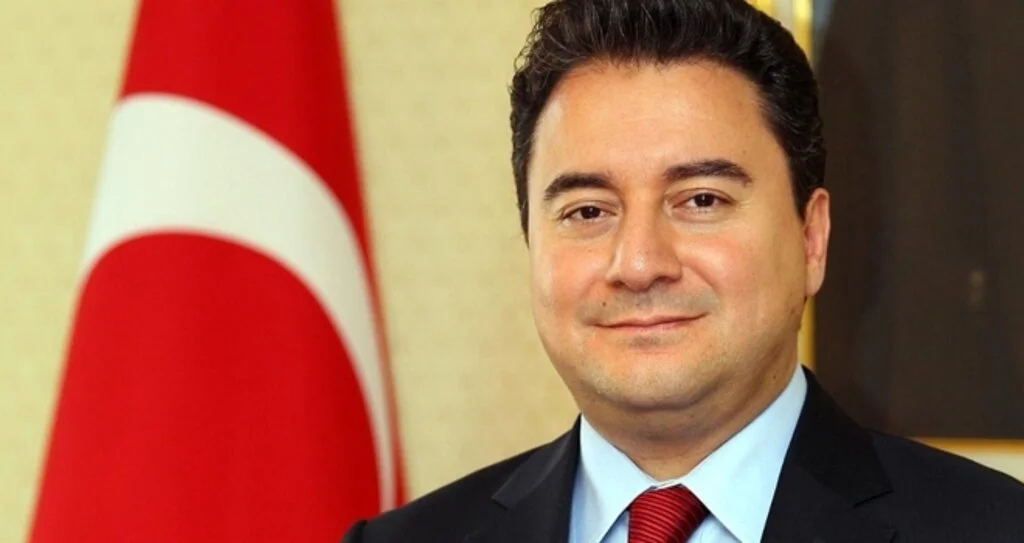 Koronavirüse yakalanan Ali Babacan'ın durumunda yeni gelişme