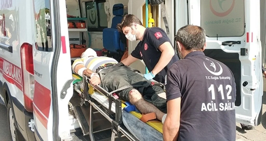 Motosiklet sürücüsü kazada yaralandı