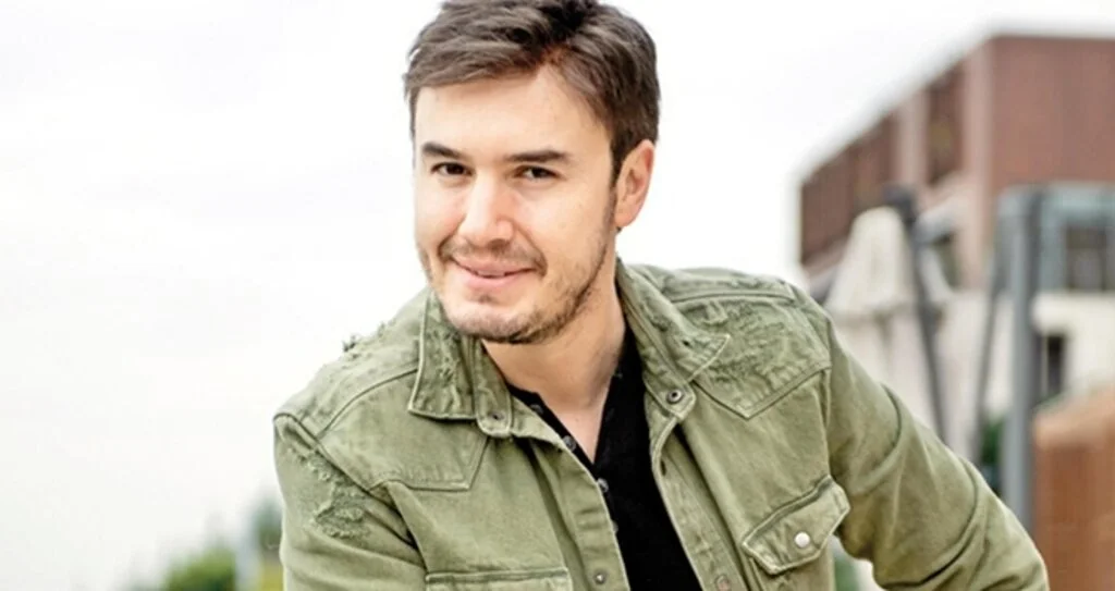 Mustafa Ceceli Kimdir? Şarkıları Nelerdir?