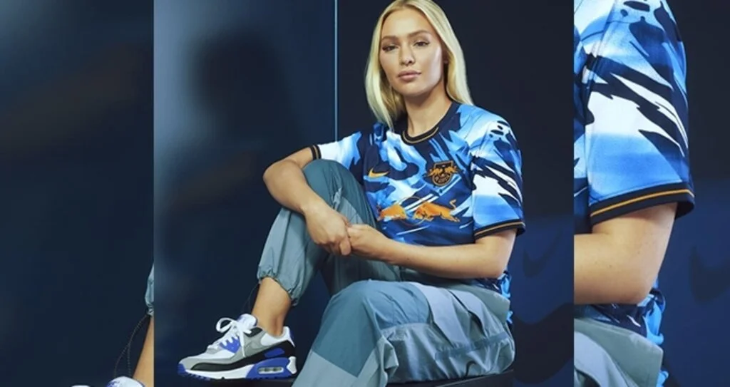 Nike, Üçüncü Kulüp Formaları için Geleneksel Kimliklerle Sokak Stilini Bir Araya Getiriyo
