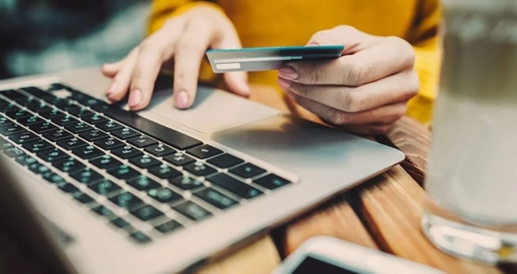 Online Alışverişin 10 Siber Güvenli Hali