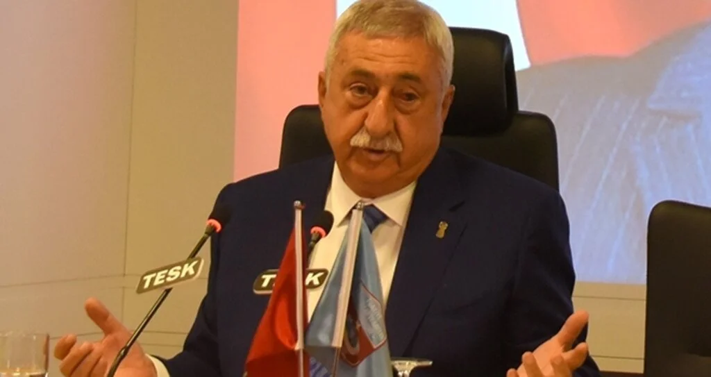 Palandöken: Araç Muayene Ücretlerinde İndirime Gidilmeli