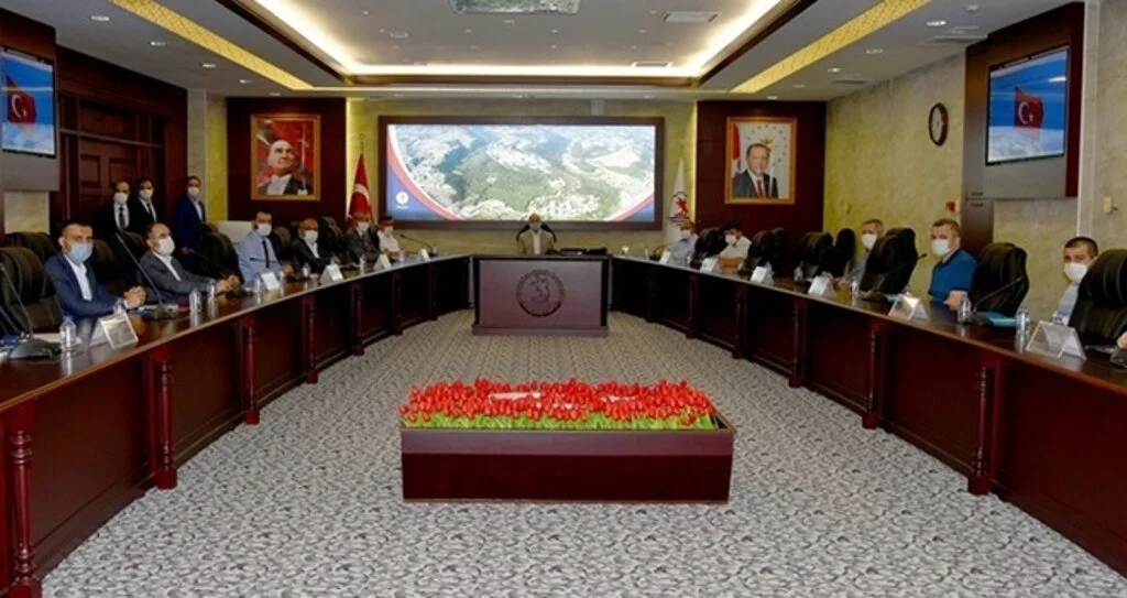 Rektör Ünal: Eğitimde bir revizyona gireceğiz