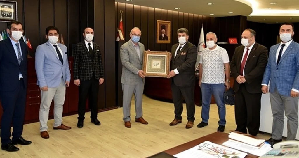 Rektör Ünal siyasetçileri ağırladı