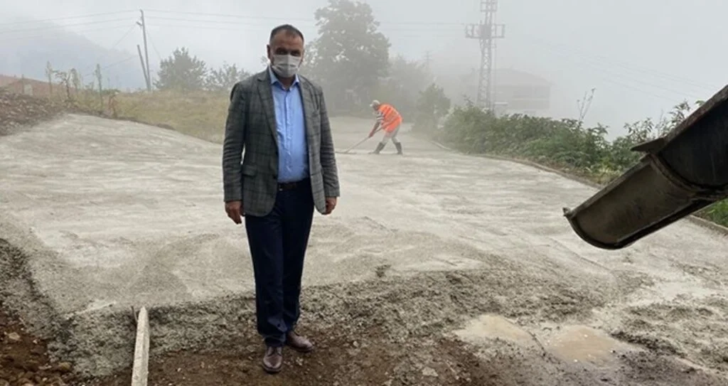 Salıpazarı Belediye Başkanı Halil Akgül  Dağ Taş Demiyor