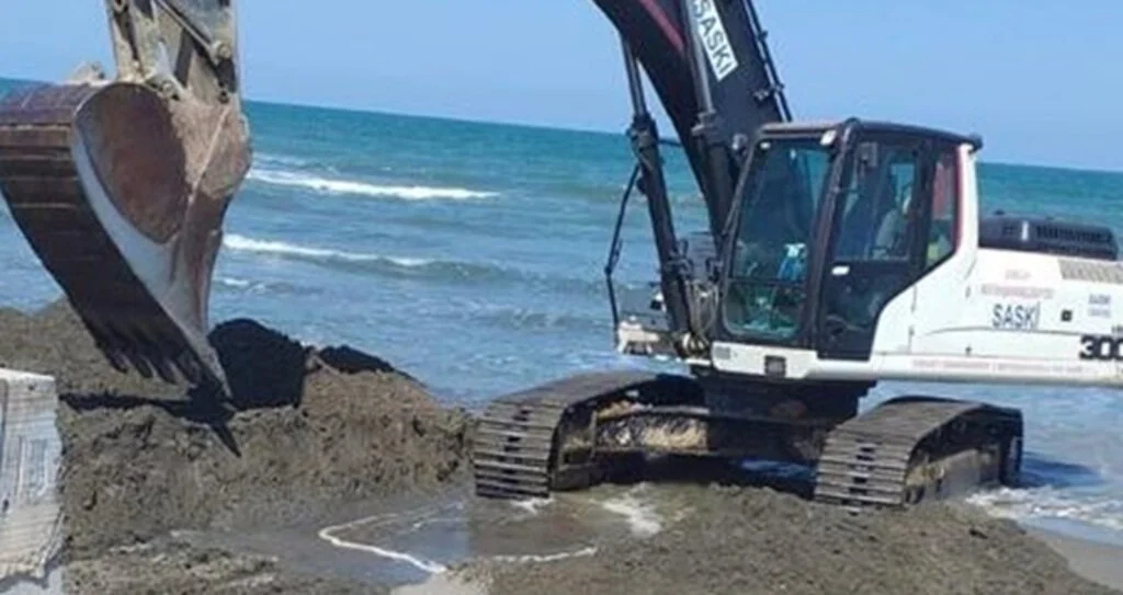 Samsun’da dere yatakları temizleniyor