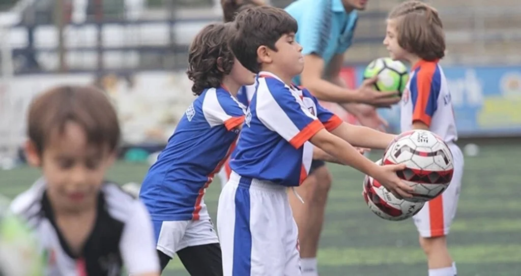 Atakum Belediyespor U-9'lar Tam Kadro Sahada