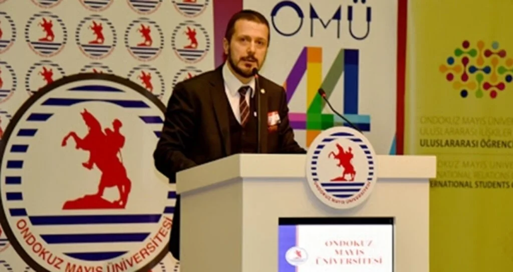 Avukat Dr. Zekai Gül tez görüşmesine katıldı 