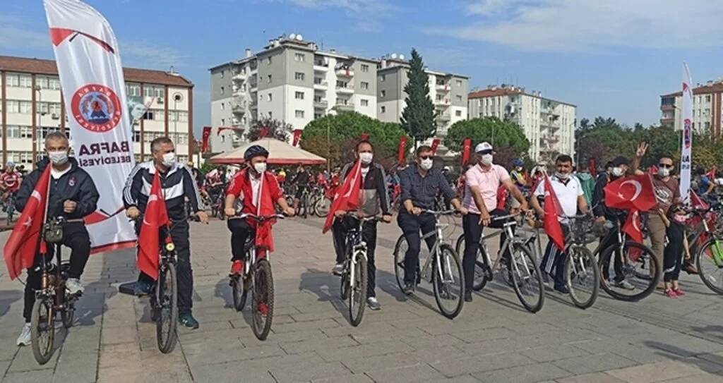 Bafra’da Cumhuriyet Bisiklet Turu