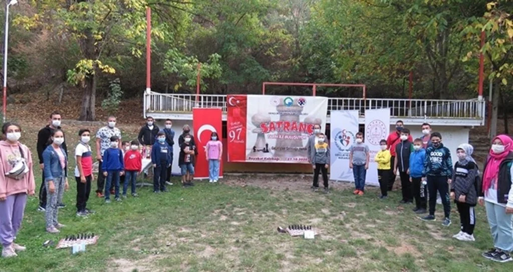 Çocuklar Satranç Tarihi İle Buluştu