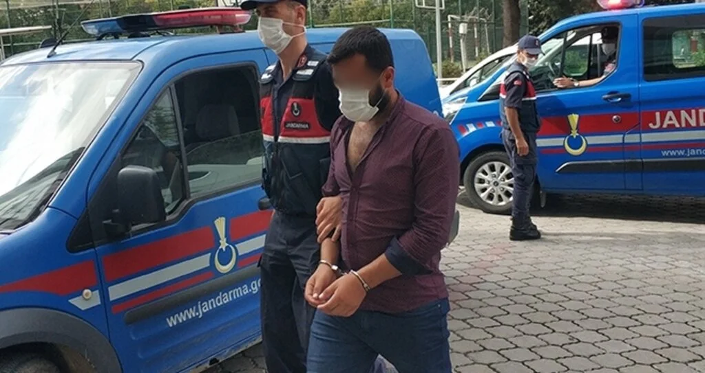 DEAŞ'tan gözaltına alınan yabancı uyruklu şahıs adliyeye sevk edildi