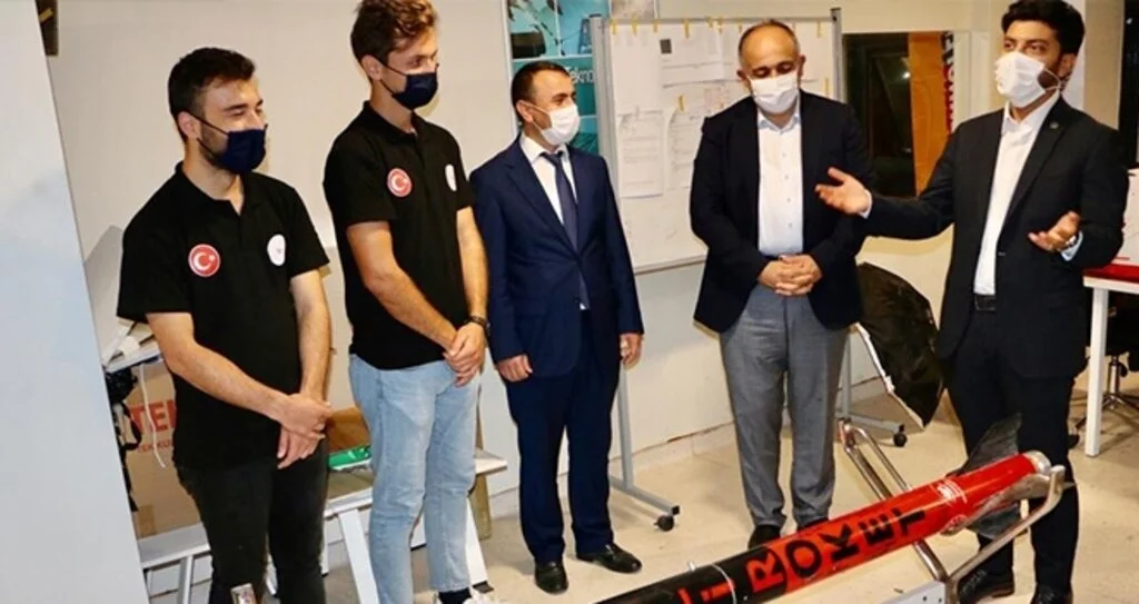Genel Müdür Topoğlu, Roket Takımı'na tebrik 