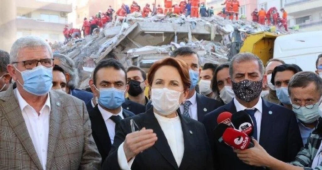İYİ Parti Genel Başkanı Meral Akşener, deprem bölgesinde