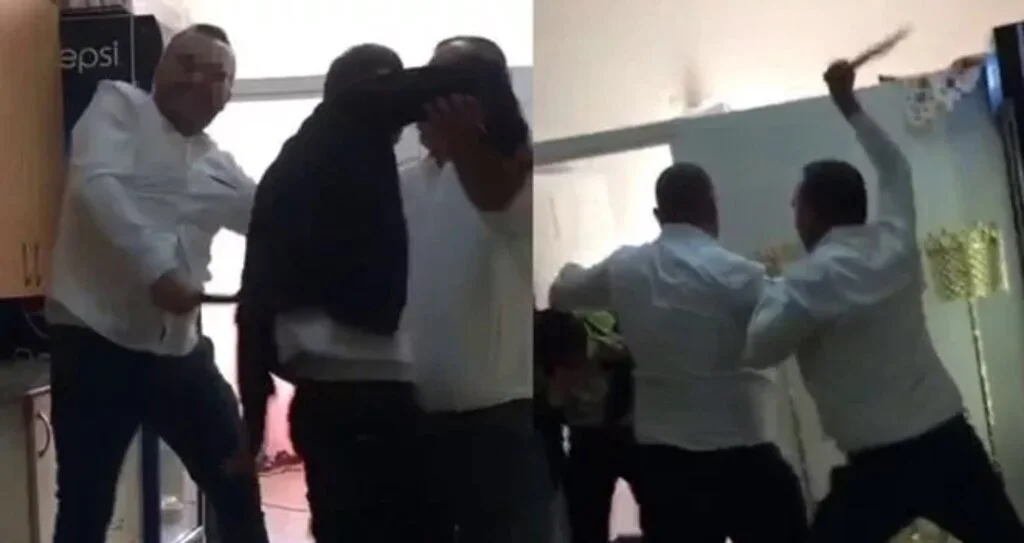 Kafede İğrenç Olay! Farkedince Sopalarla Dövdüler