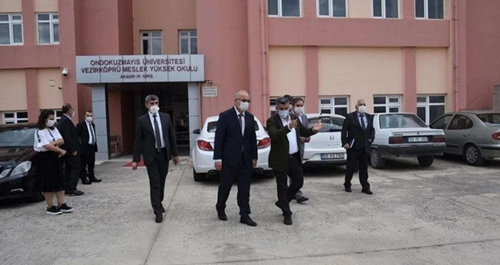 OMÜ Rektörü Ünal Vezirköprü Havza ve Ladik’te temaslarda bulundu