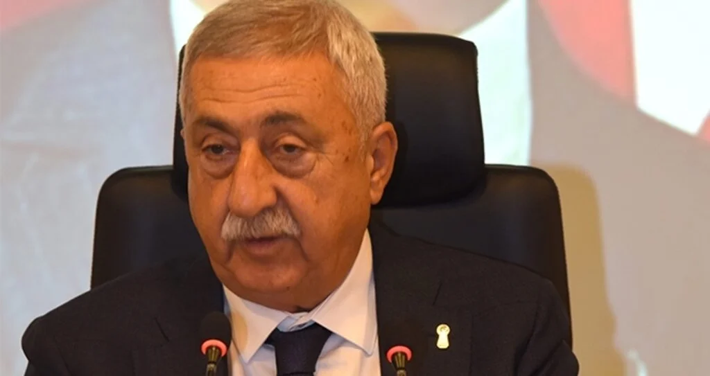 Palandöken: Ülkemizde Tasarruf Oranı Her Yıl Düşüyor