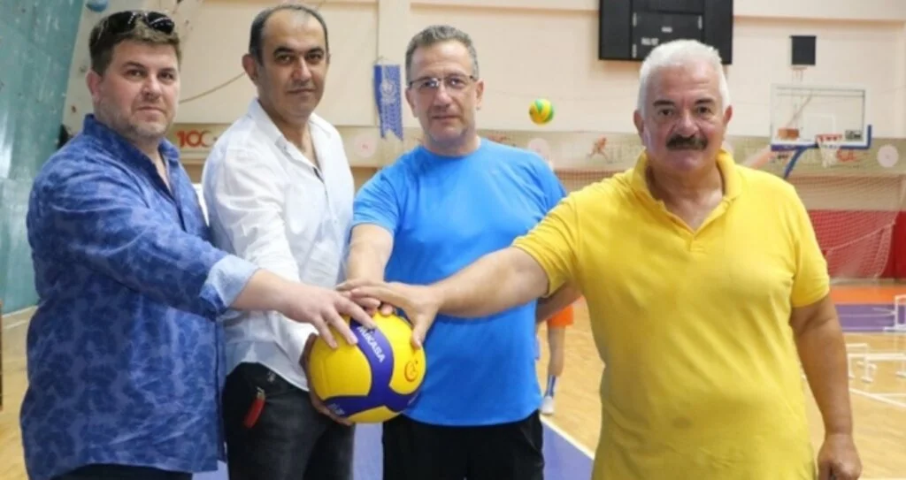 Samsun Voleybol Gençlik ve Spor Kulübü'nde Sporculara Yakın Takip