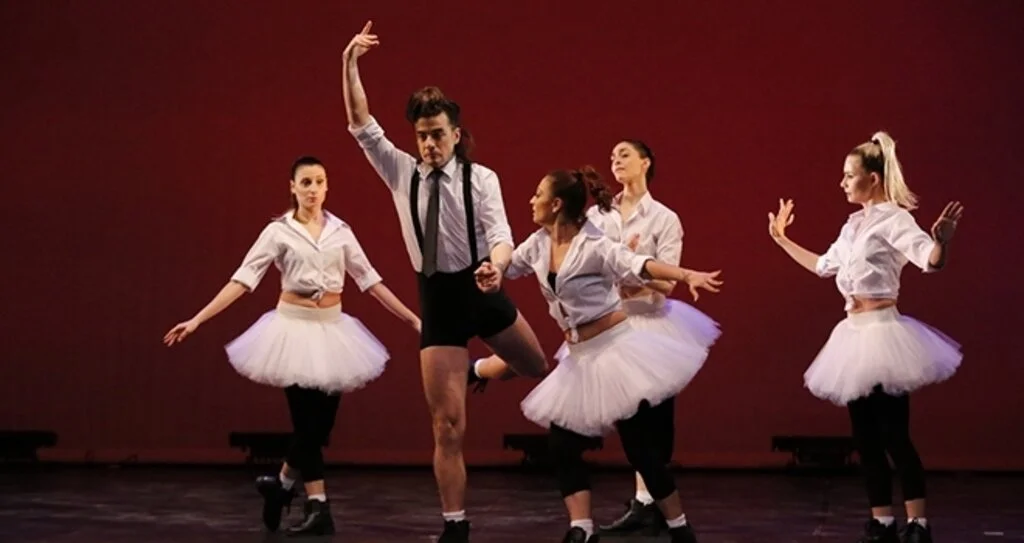 Sezonun ilk bale performansı ‘Rondo Ala Turka’ ve ‘Güldestan’dan kesitler