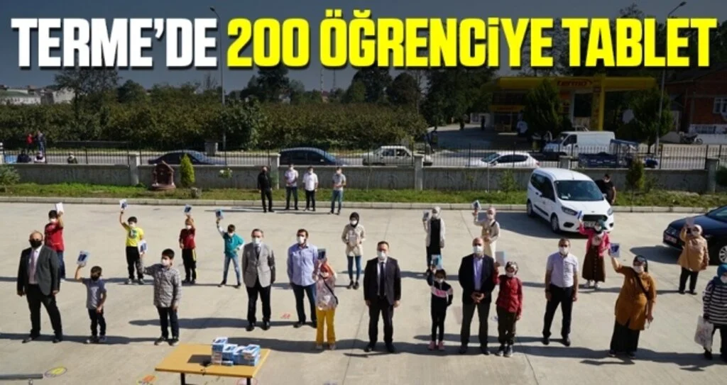 Terme’de 200 öğrenciye tablet