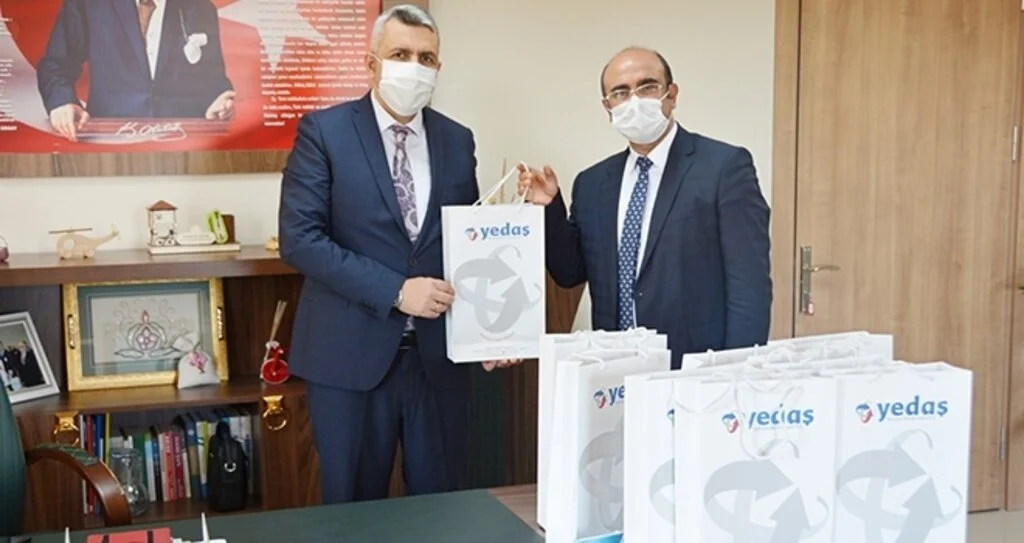 YEDAŞ'tan 'Sınıf Tam Öğretmenim' kampanyasına 'tablet' desteği